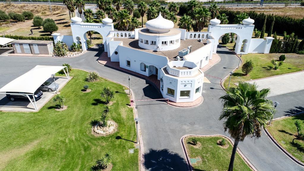 Hotel Alkalat Алькала-де-Гвадаира Экстерьер фото