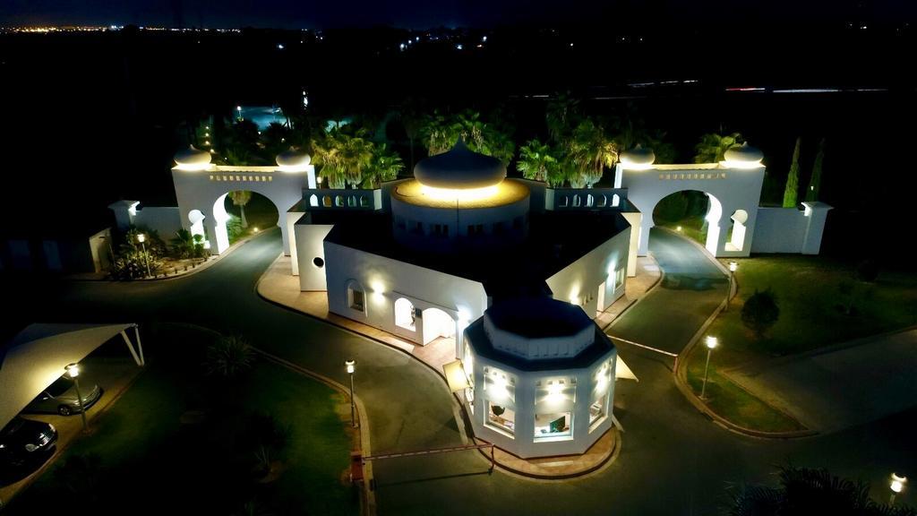 Hotel Alkalat Алькала-де-Гвадаира Экстерьер фото